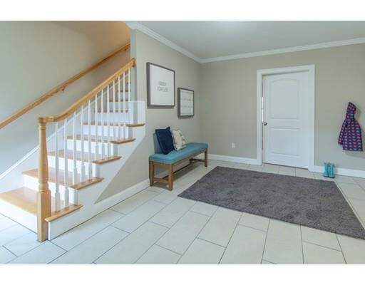 Property Photo:  27 Chestnut St 2  MA 02453