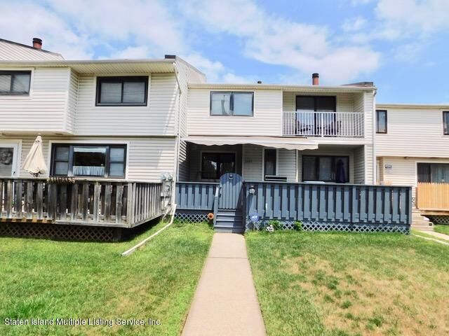 449-1 Willow Road East  Staten Island NY 10314 photo