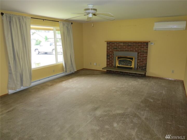 Property Photo: 6123 80th Street NE WA 98270
