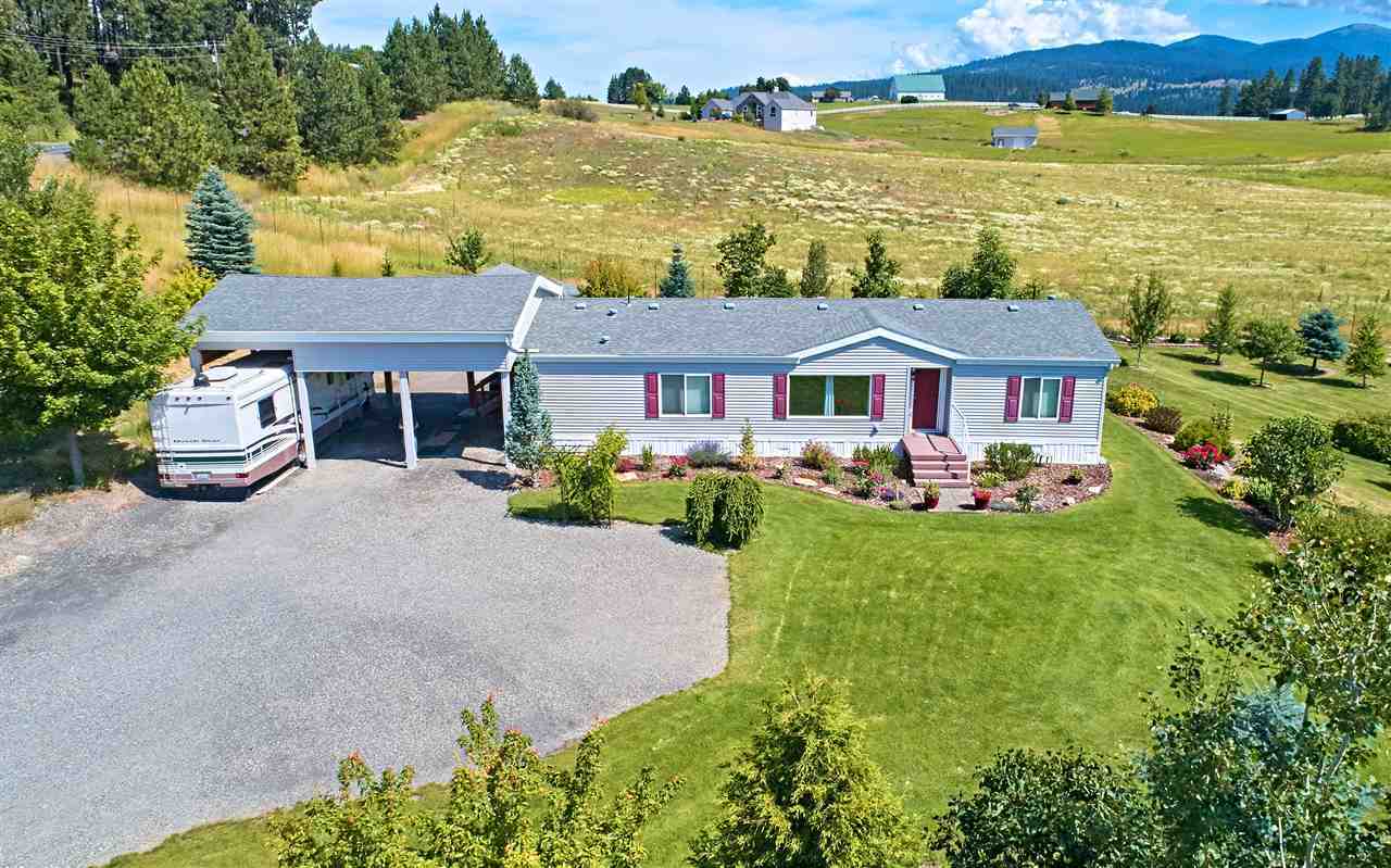 Property Photo:  16404 N Madison Rd  WA 99021 