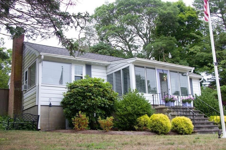 Property Photo:  985 Shore Road  MA 02559 