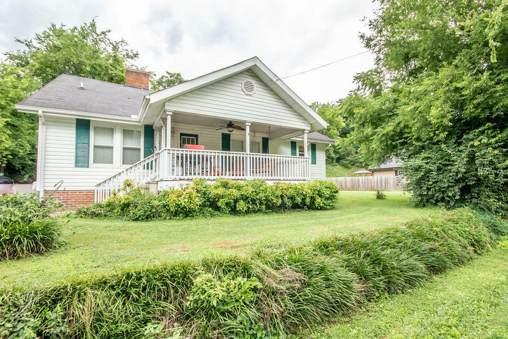 Property Photo:  3101 Elmore Avenue  TN 37415 