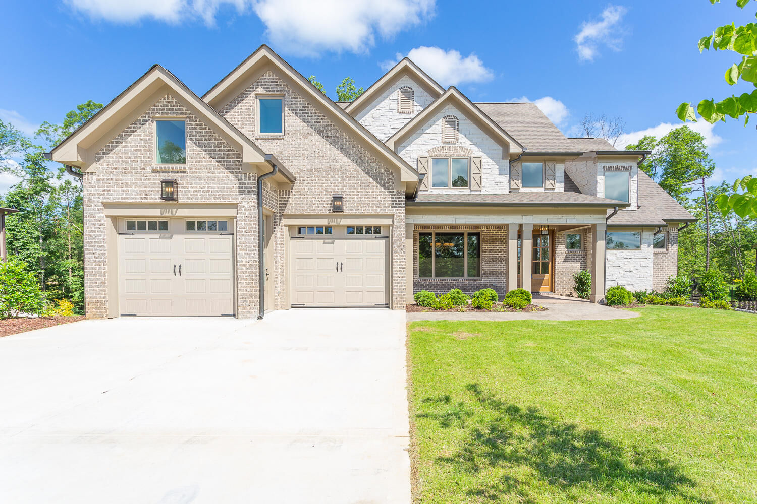 Property Photo:  5989 Rainbow Springs Drive  TN 37416 