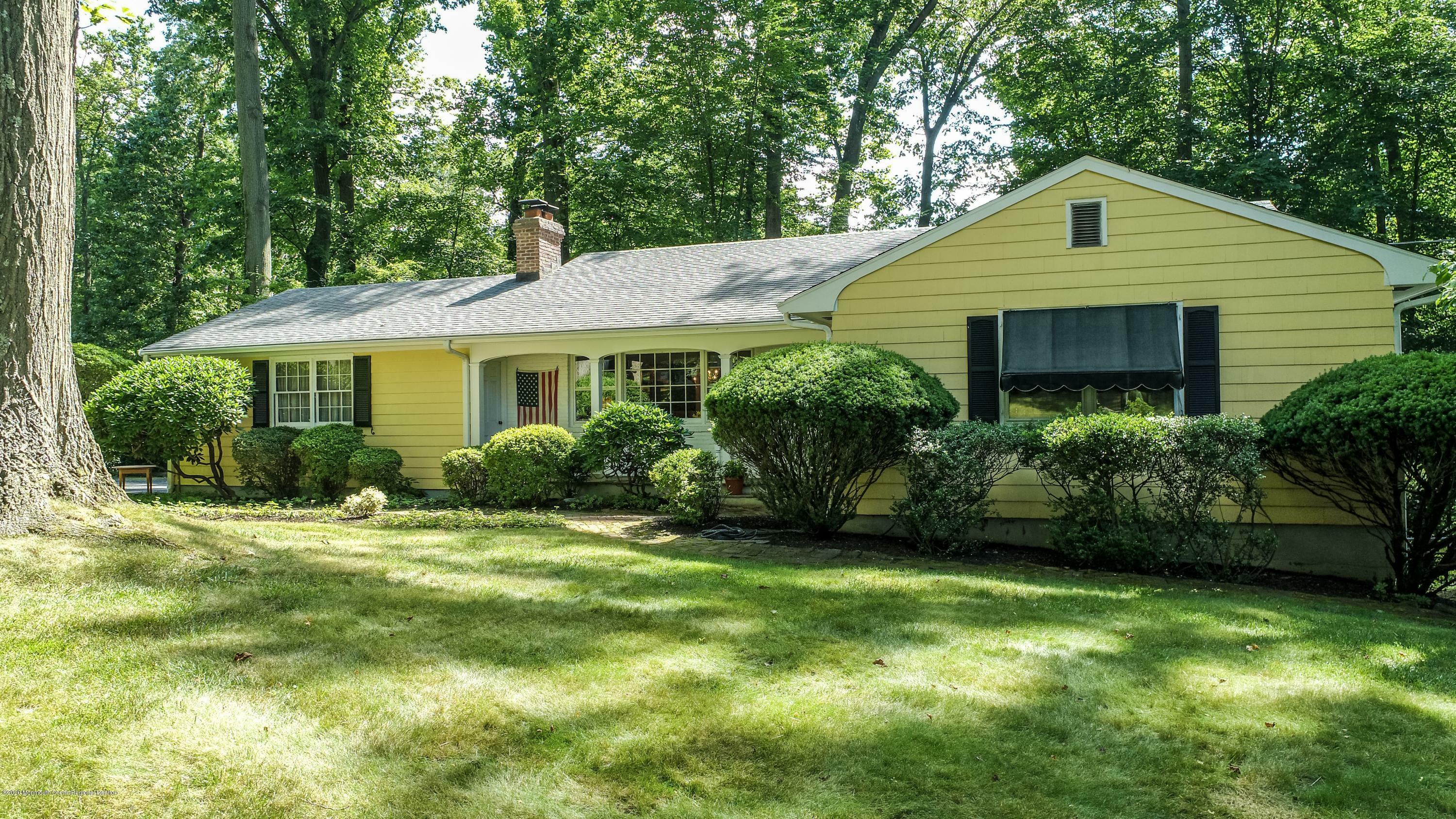 Property Photo:  42 Heron Road  NJ 07748 