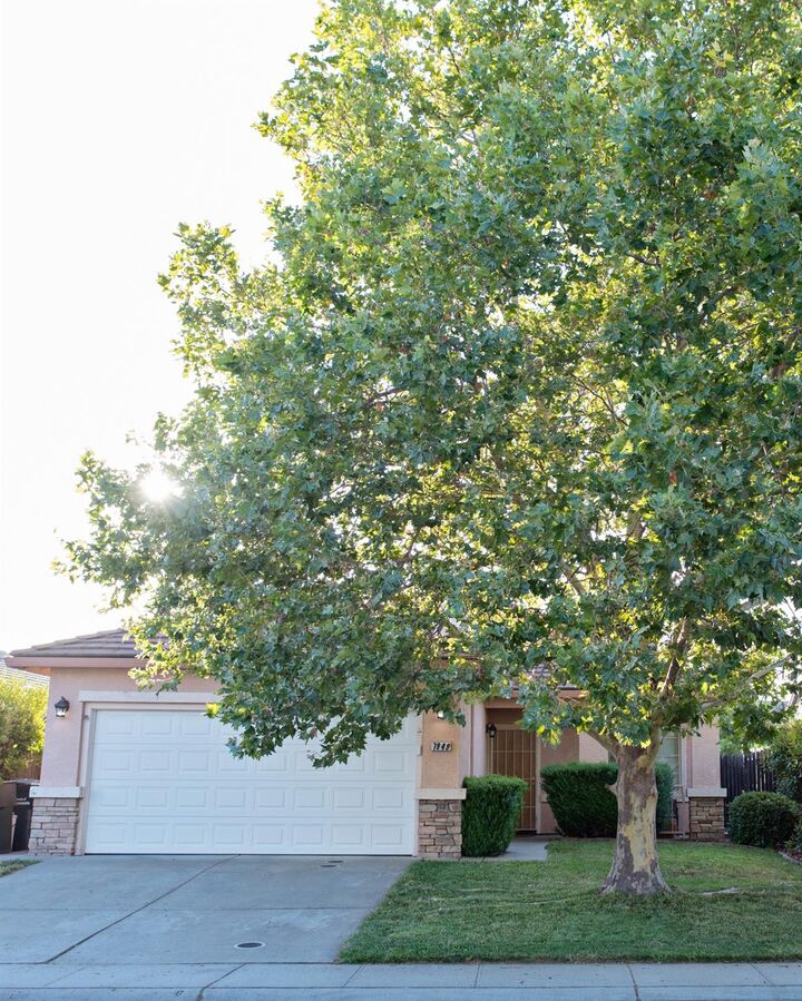 7949 Marsannay Way  Sacramento CA 95829 photo