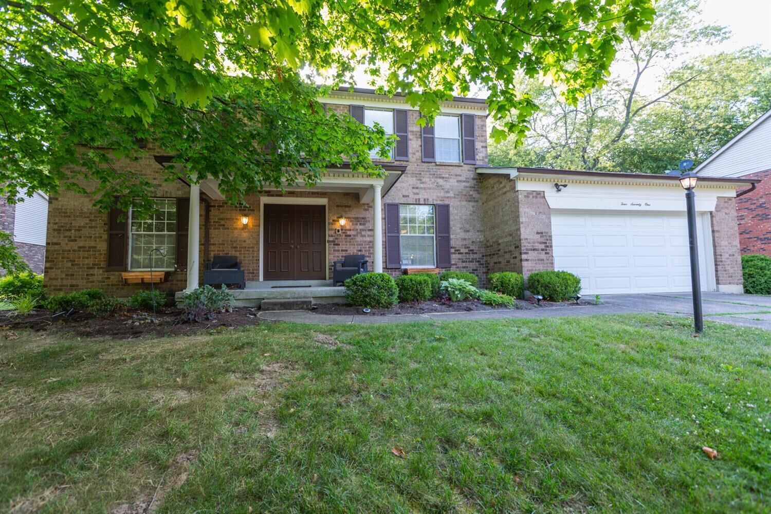 Property Photo: 471 Flemridge Ct OH 45231