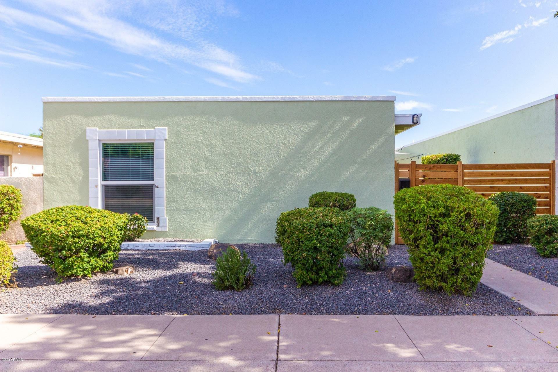 Property Photo:  428 W La Jolla Drive  AZ 85282 