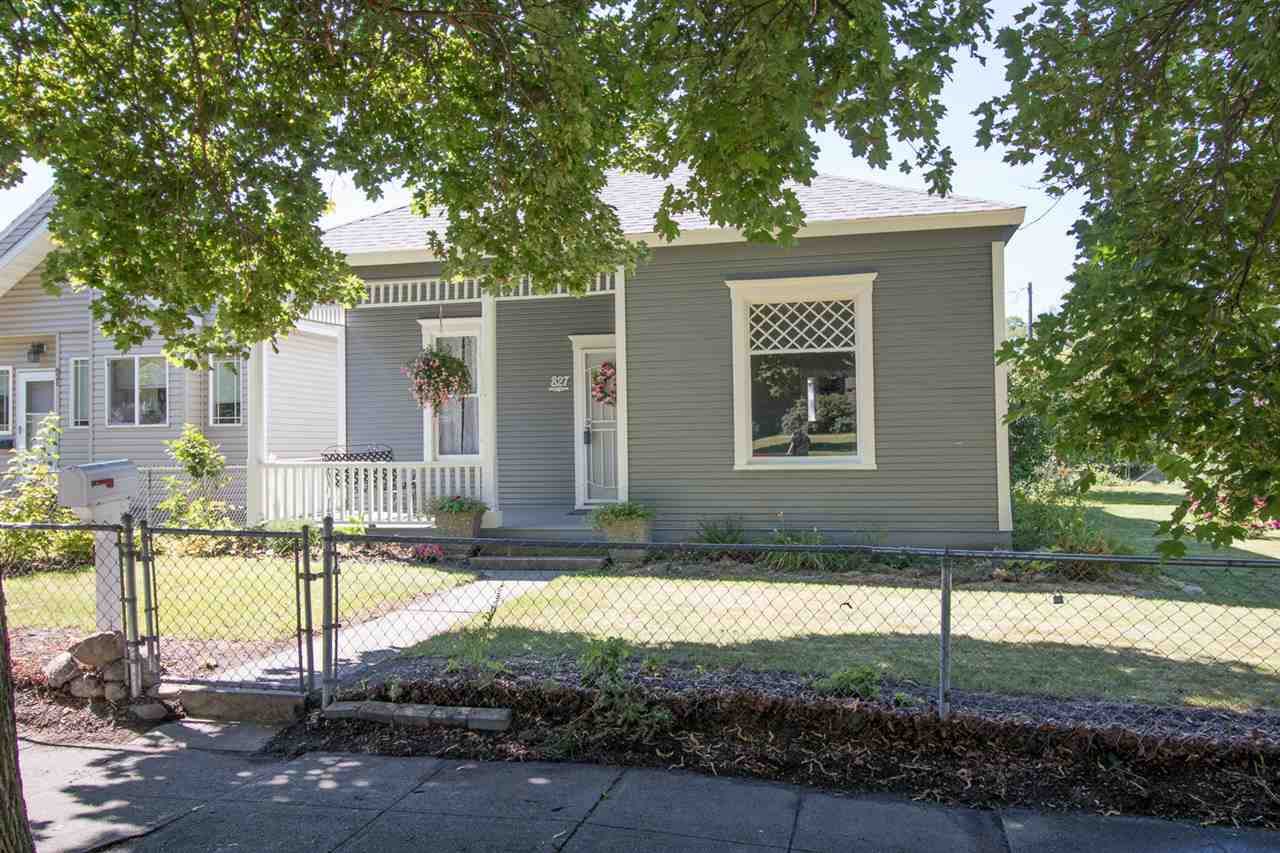 Property Photo:  827 W Dalton Ave  WA 99205 