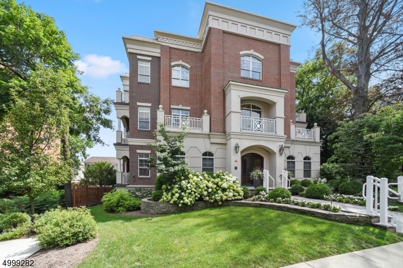 14 Euclid Ave, Unit 103  Summit City NJ 07901 photo