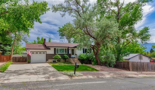 Property Photo:  403 Maplewood Drive  CO 80907 