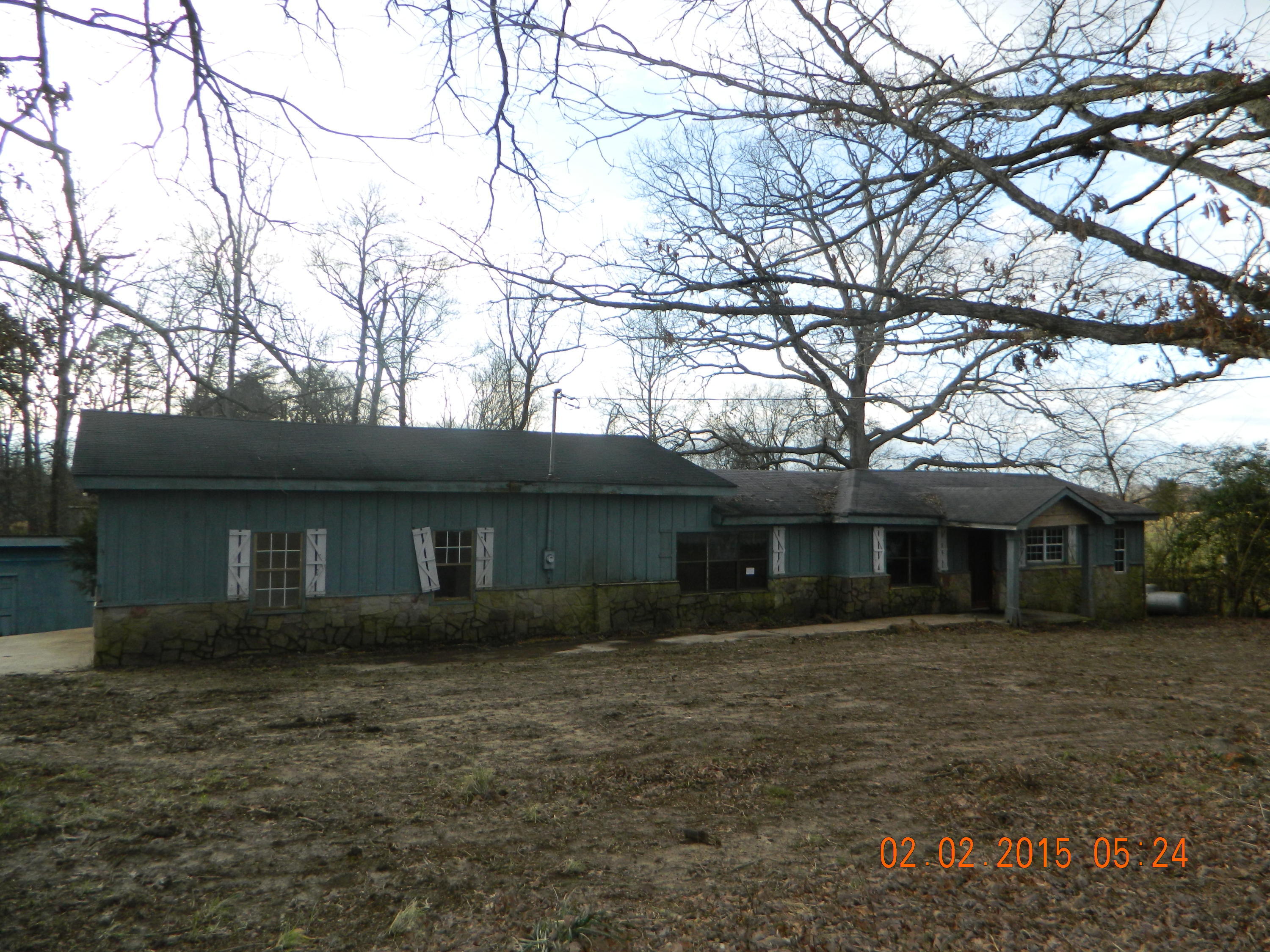 Property Photo: 49 County Rd 318 AL 35958