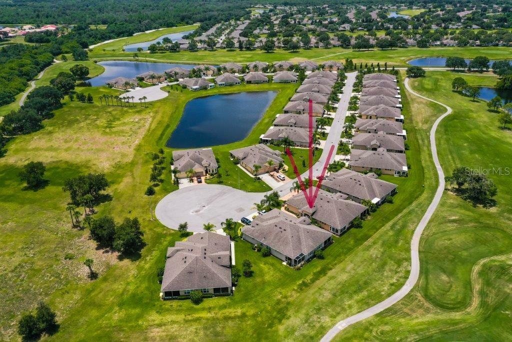 Property Photo:  2240 Vista Greens Drive  FL 33573 