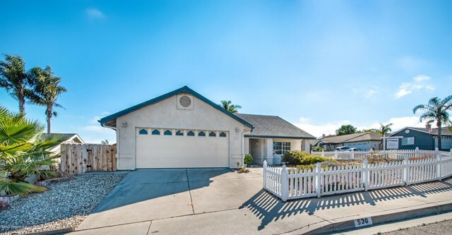 Property Photo:  530 Amelia Way  CA 93444 