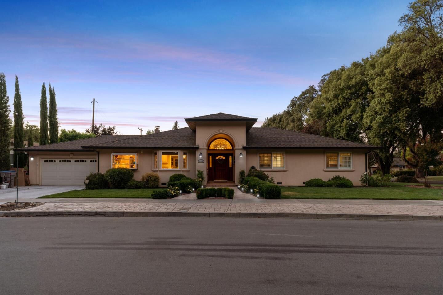 Property Photo: 2103 Emory Street CA 95128