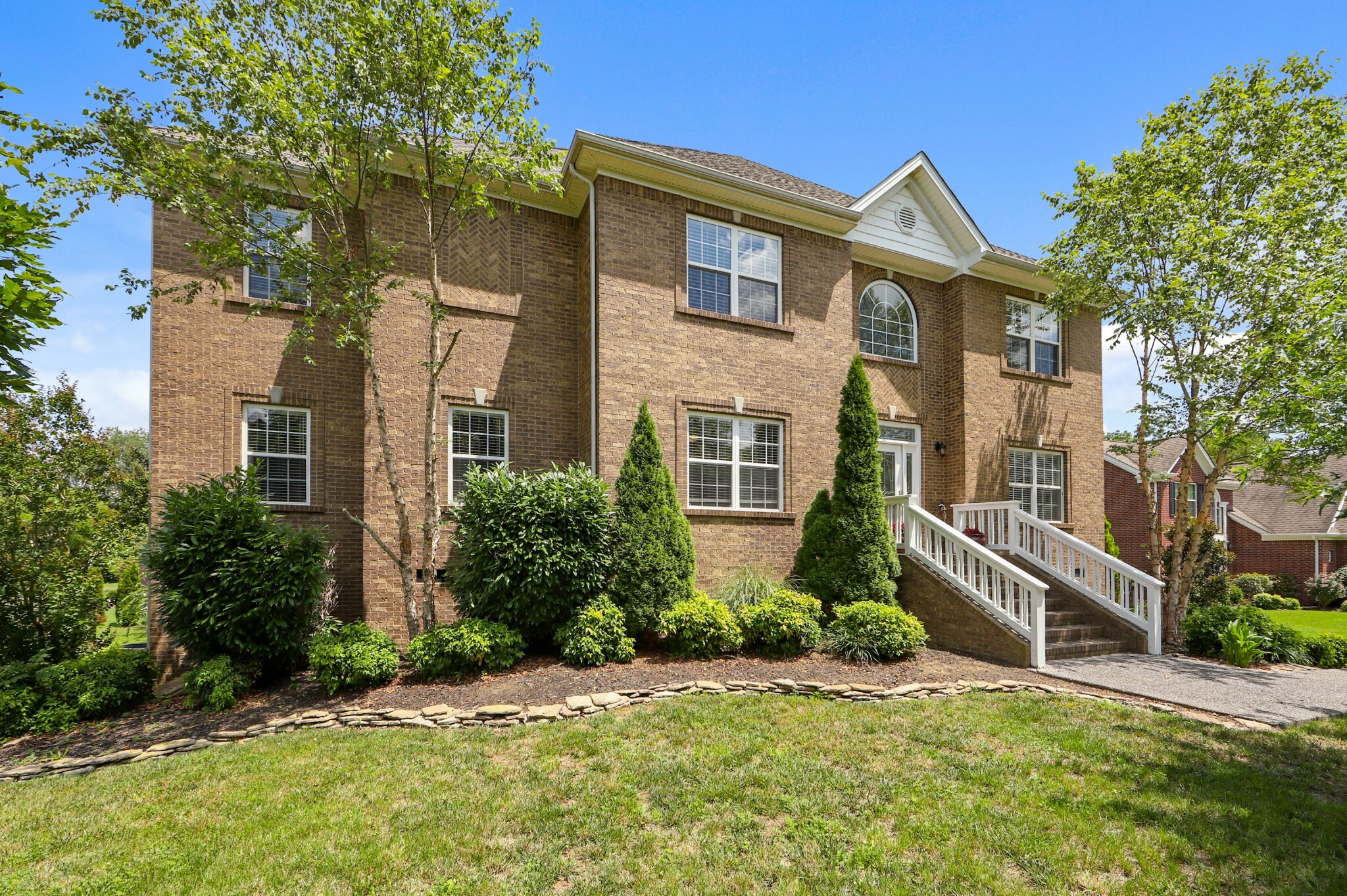 Property Photo: 1932 Portview Dr TN 37174