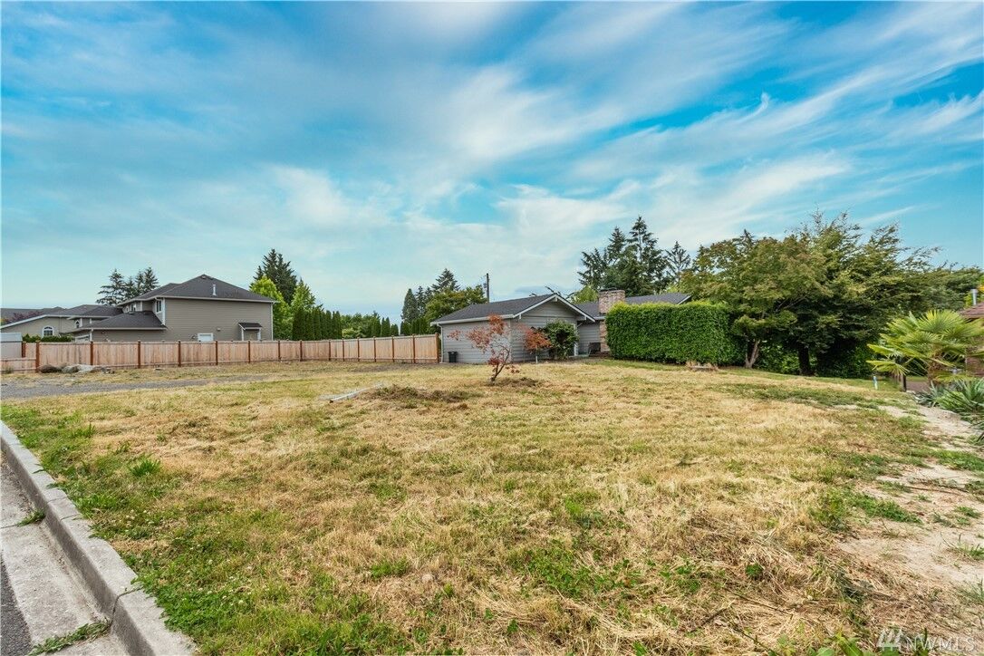 Property Photo:  12306 87th Ct NE  WA 98034 