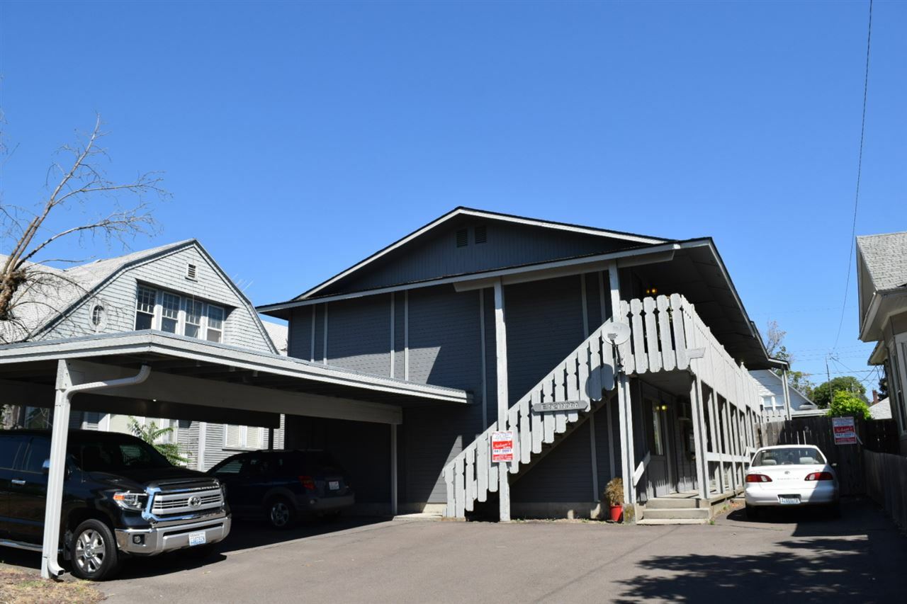 Property Photo: 921 E Nora Ave WA 99207