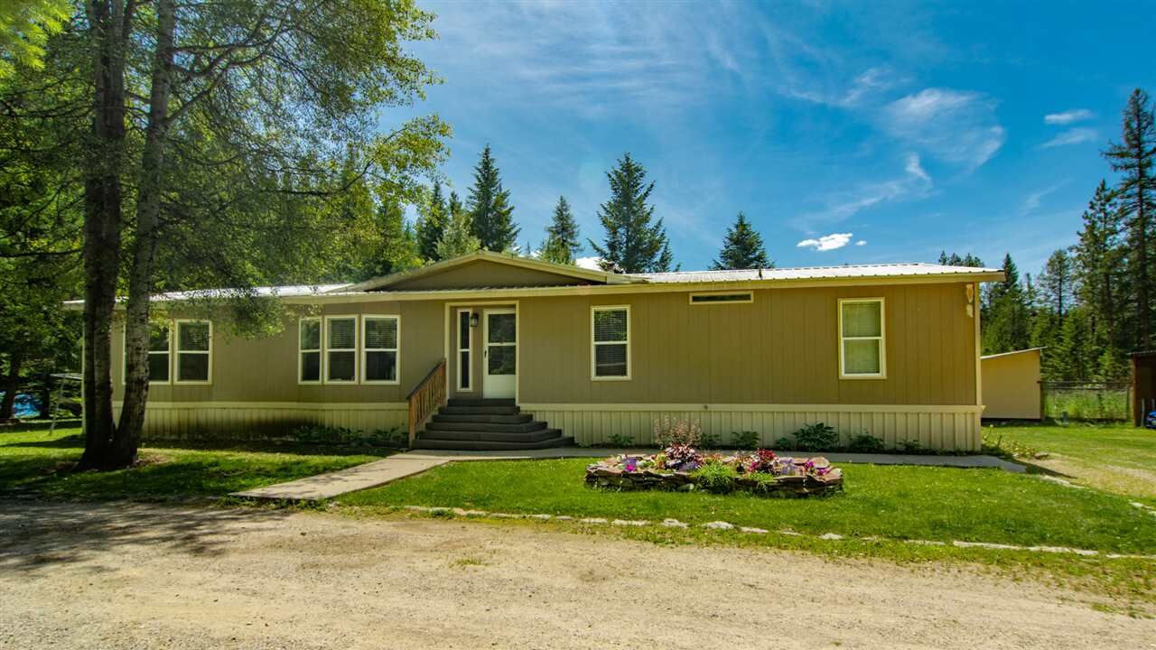 Property Photo:  1496 Wa-20 Hwy  WA 99114 