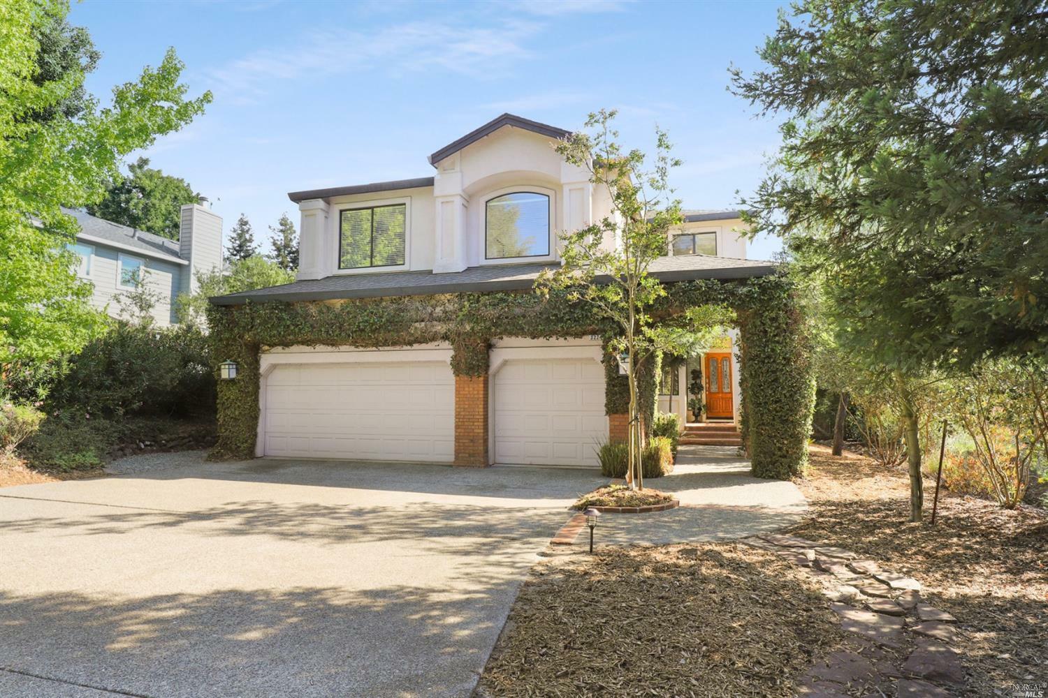 Property Photo:  3224 Old Ranch Drive  CA 95405 