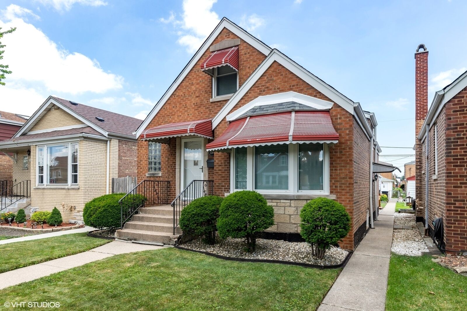 Property Photo:  5549 South Kilbourn Avenue  IL 60629