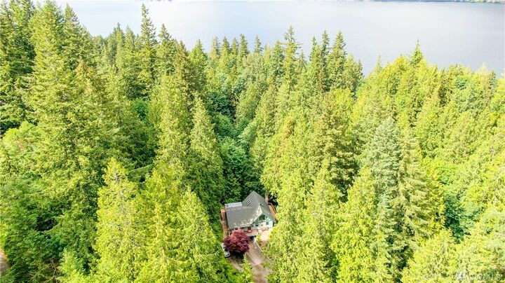 Property Photo:  3 Topper Dr  WA 98229 