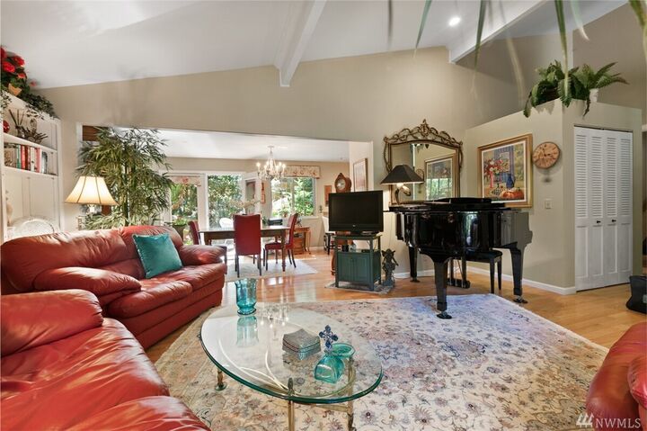 Property Photo: 790 Greenwood Boulevard SW WA 98027