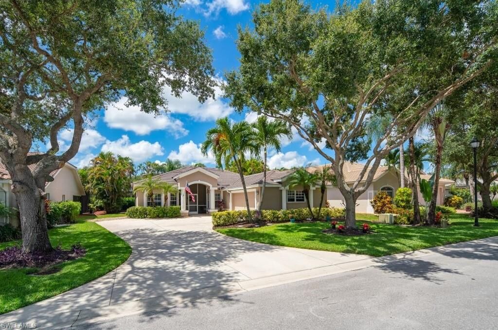 Property Photo:  4356 Mistlethrush Ln  FL 34119 