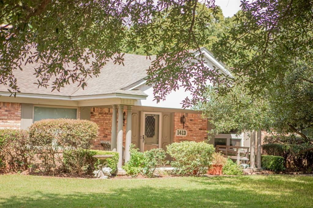 Property Photo:  1413 S Main Street  TX 75771 