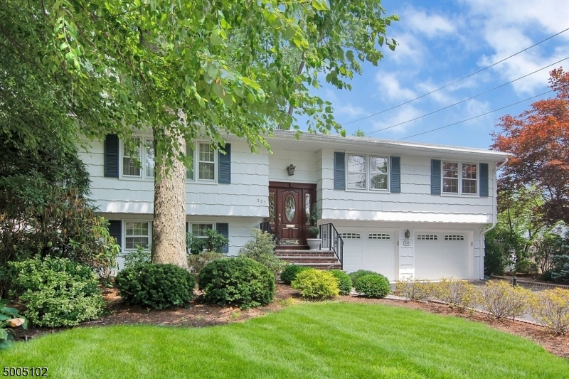 Property Photo:  337 McKinley Blvd  NJ 07652 