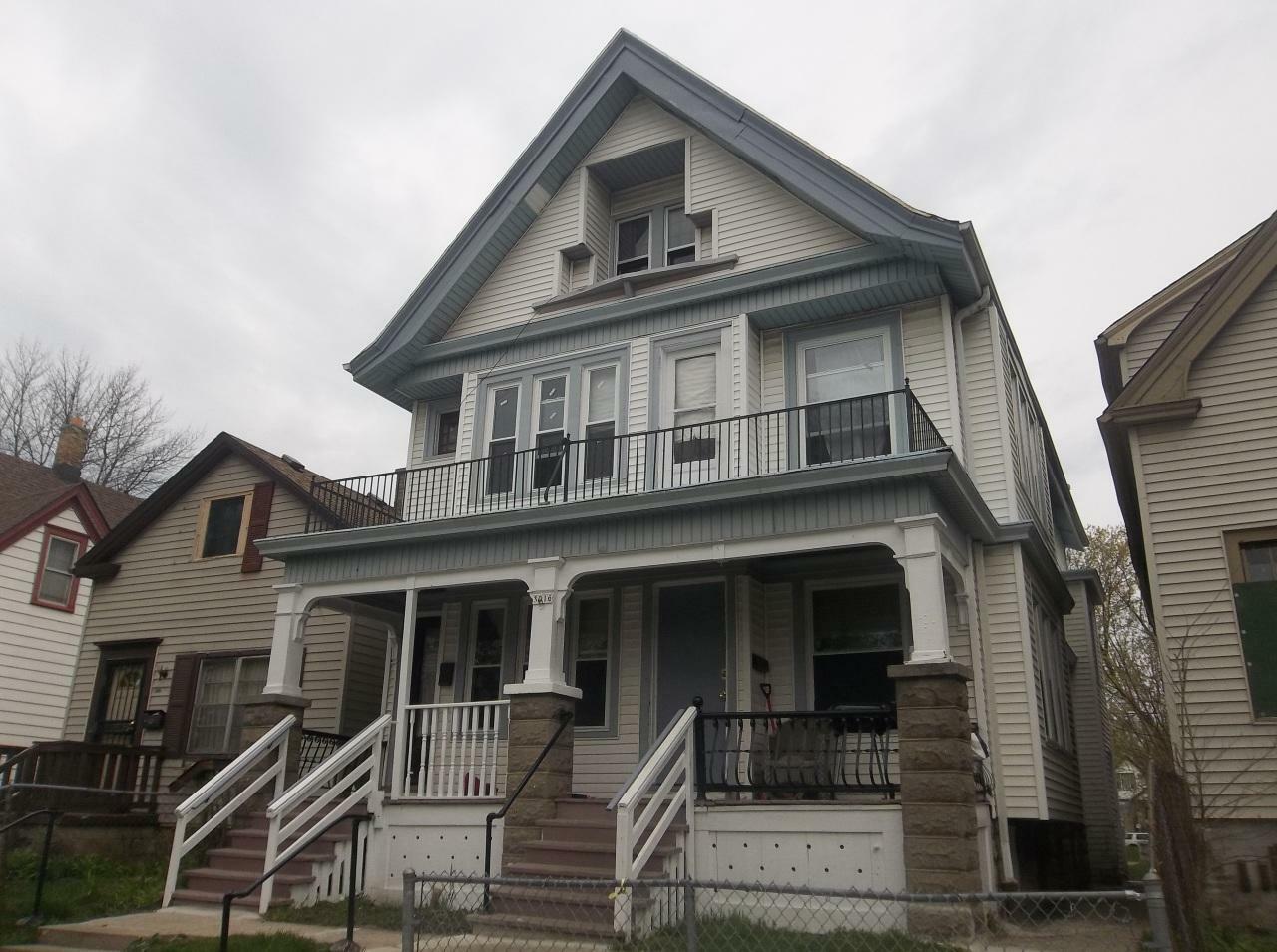 Property Photo: 3016 N 23rd St 3018 WI 53206