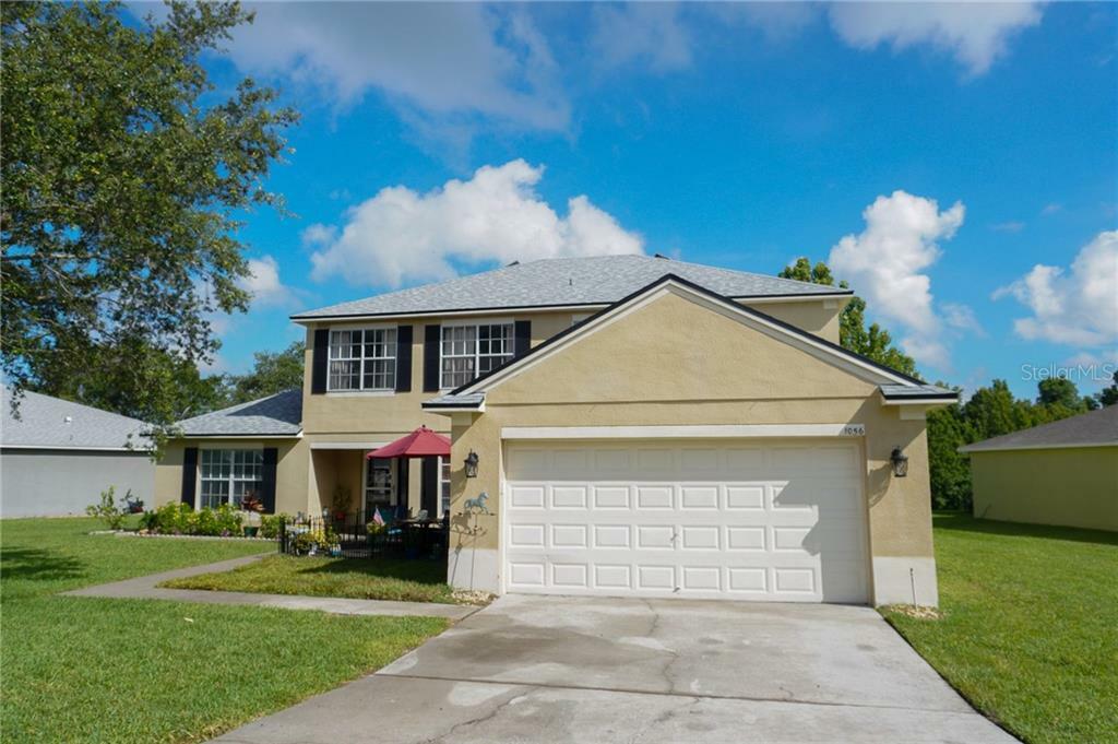 Property Photo:  1056 Woodson Hammock Circle  FL 34787 