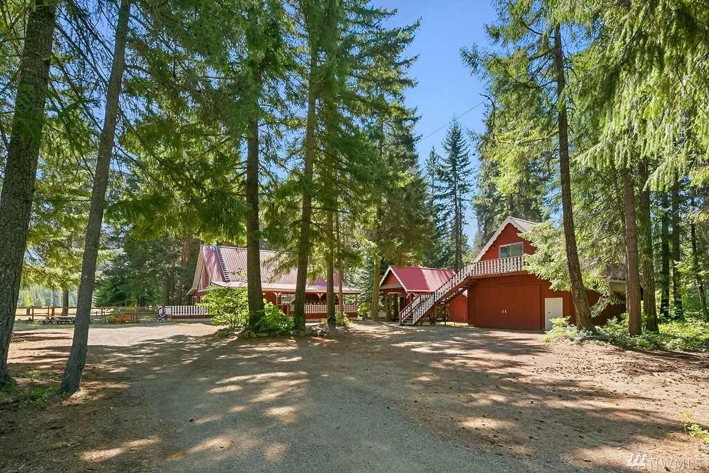 Property Photo:  260 Silver Trail Rd  WA 98925 