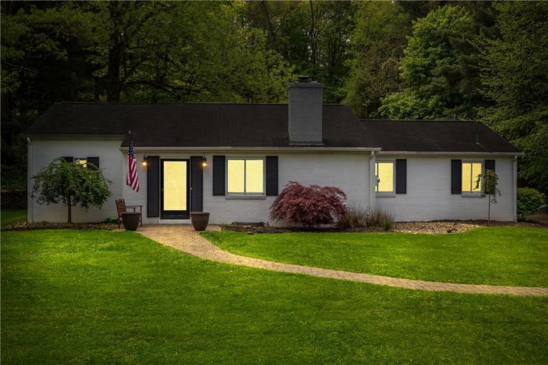 Property Photo:  120 Hillvue Lane  PA 15237 