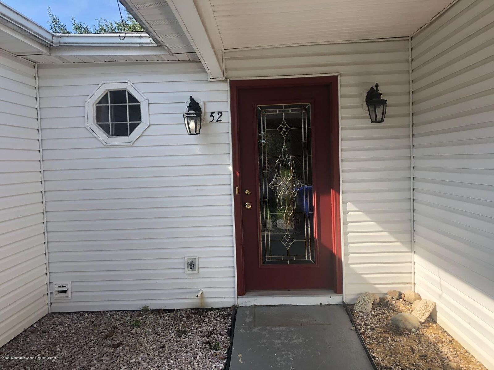 Property Photo:  52 Dekker Court  NJ 08724 