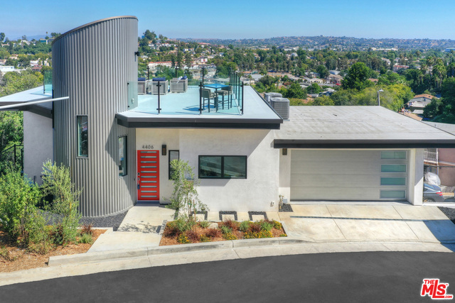 Property Photo: 4406 Richard Cir CA 90032