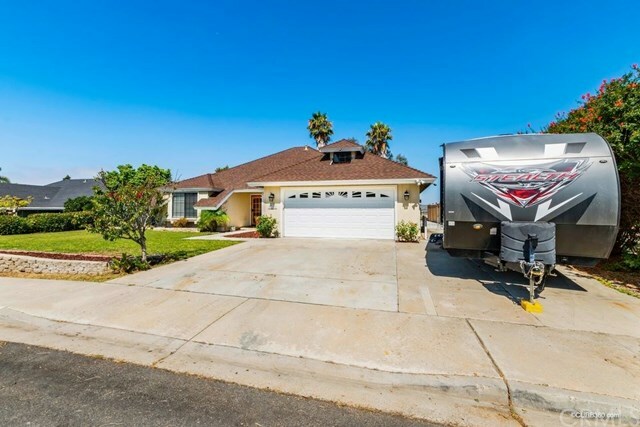 Property Photo:  4946 Gabrielieno Avenue  CA 92057 