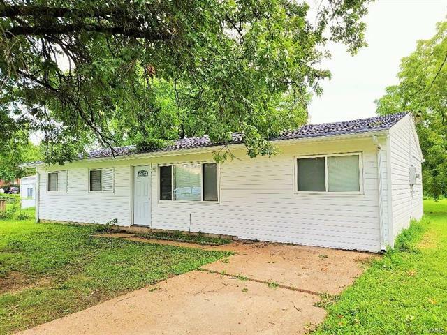 Property Photo: 10843 Spring Avenue 63074
