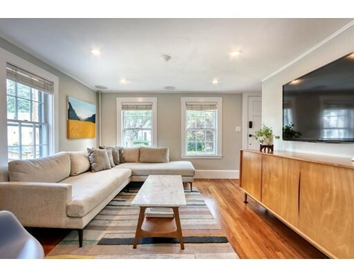 Property Photo:  86 Middlesex St  MA 01890 