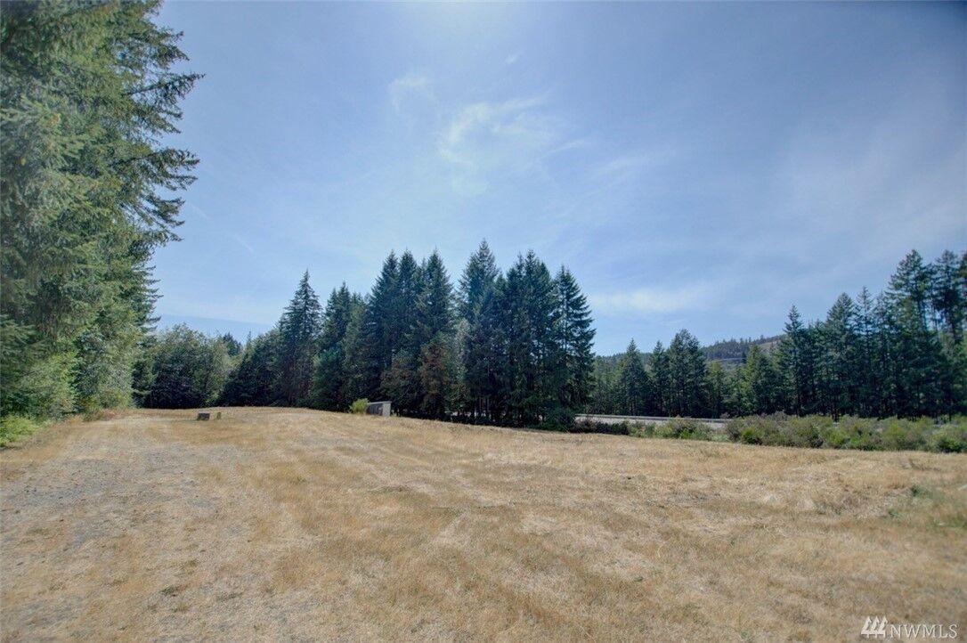 Property Photo:  B-3 SE Lynch Rd  WA 98584 