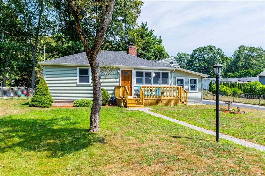 Property Photo:  61 South Beechwood Road  CT 06357 