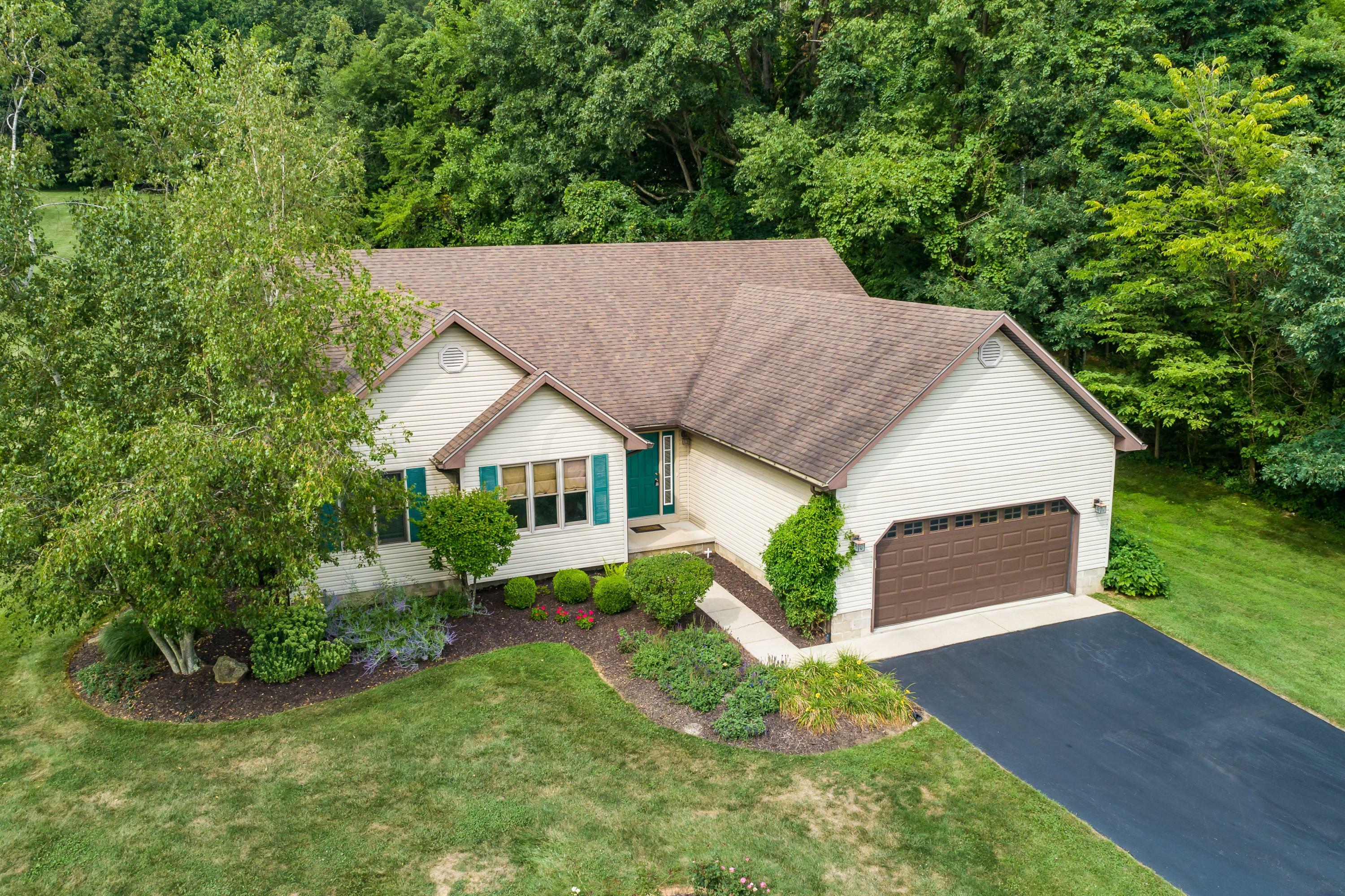 Property Photo:  4716 Hopewell Church Road SW  OH 43130 