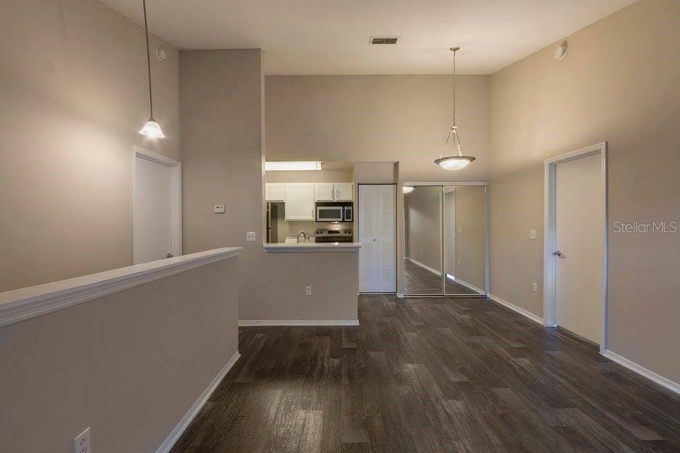 Property Photo: 11100- 2B Point Sylvan Circle FL 32825