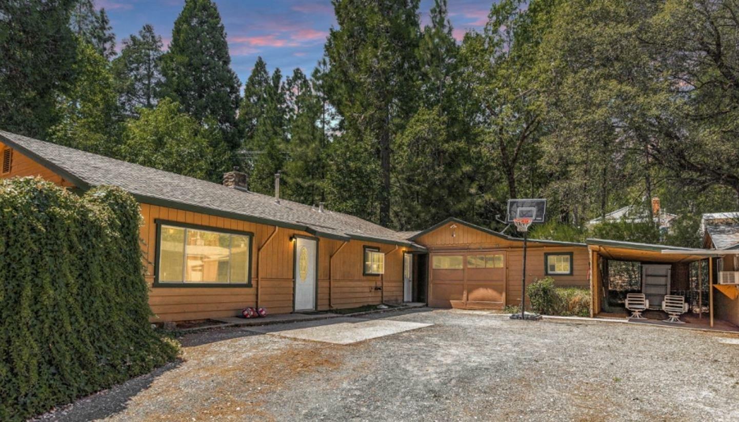 Property Photo:  13193 Tabeaud Road  CA 95665 