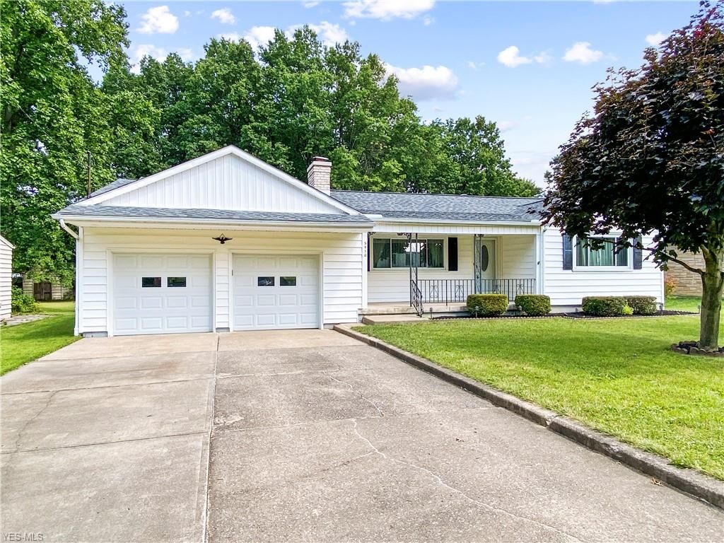Property Photo: 5410 Baker Street OH 44515