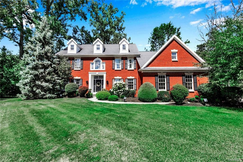 Property Photo:  16 Pharaohs Court  NY 14221 