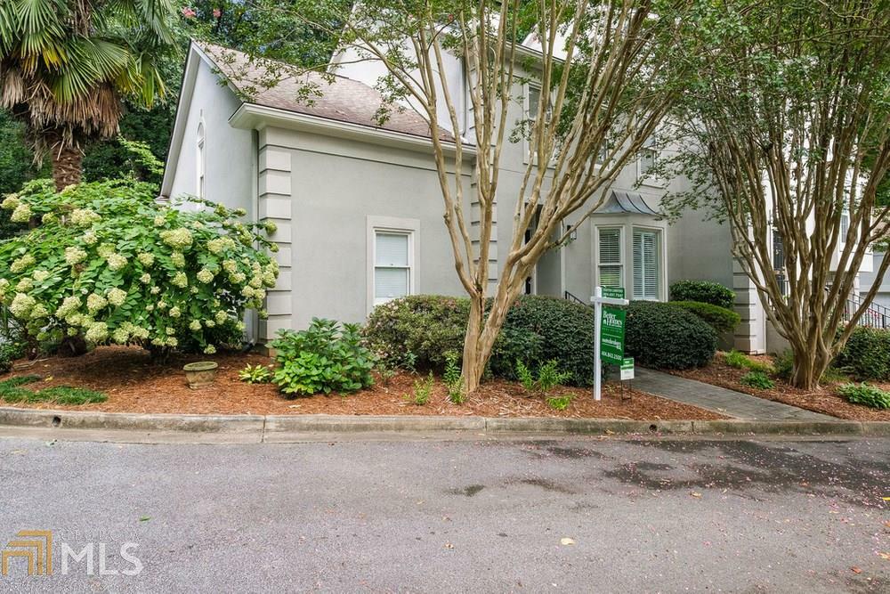 Property Photo: 1524 Oak Grove Rd GA 30033