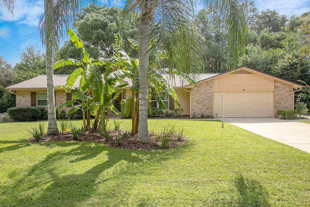 Property Photo:  2081 Yorkshire Drive  FL 32724 