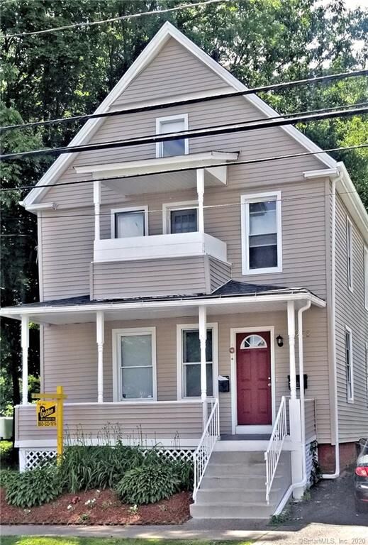 Property Photo:  272 Oak Street  CT 06051 