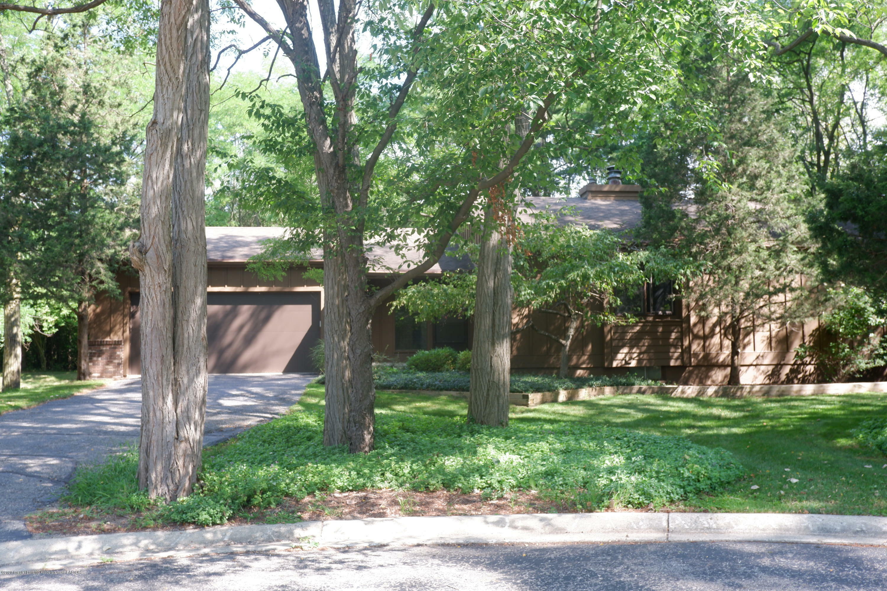 Property Photo:  2514 Royce Court  MI 48823 