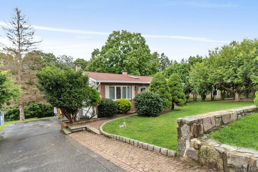 Property Photo:  33 Hilltop Drive  NY 10541 